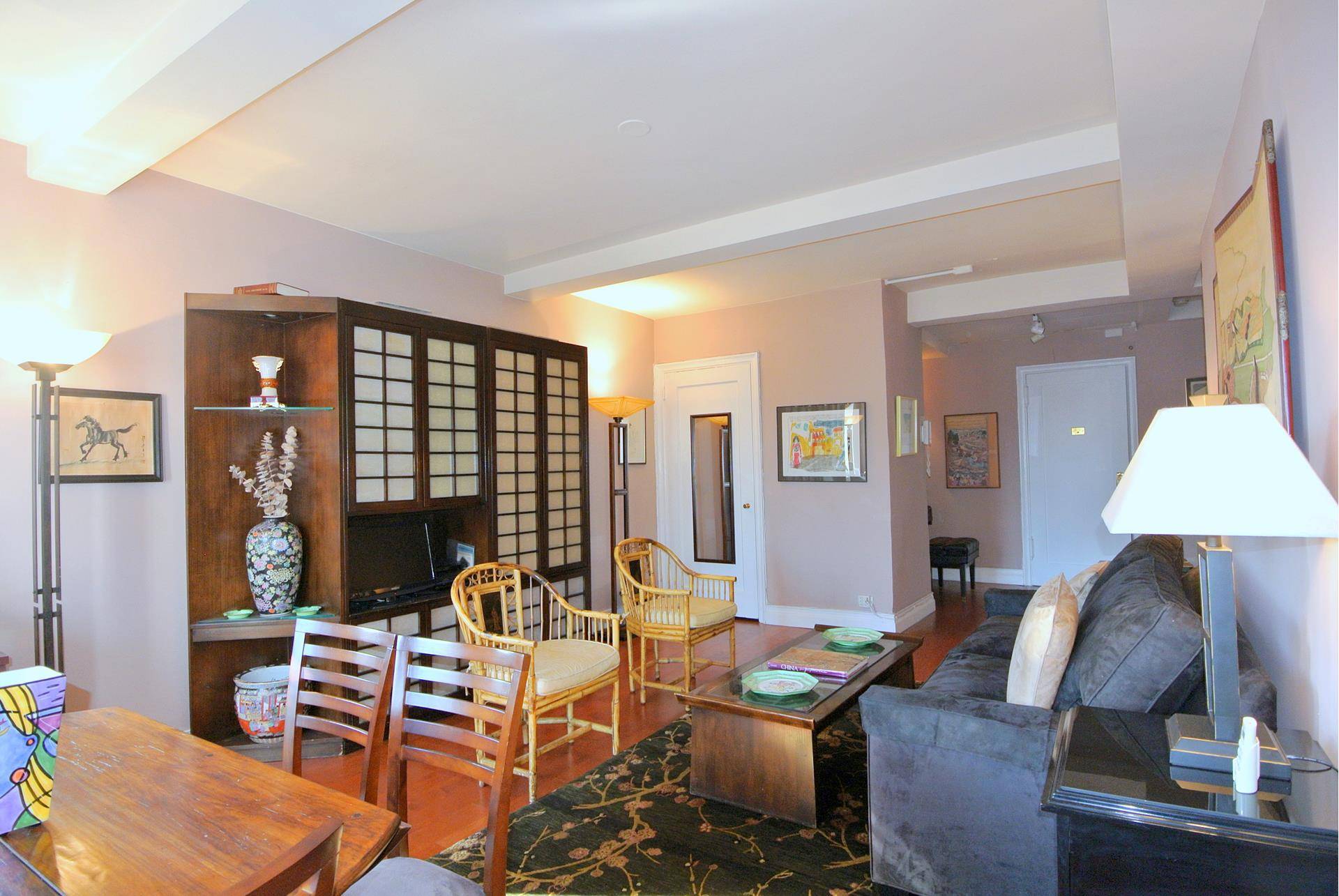 Manhattan, NY 10019,350 W 57TH Street #15C