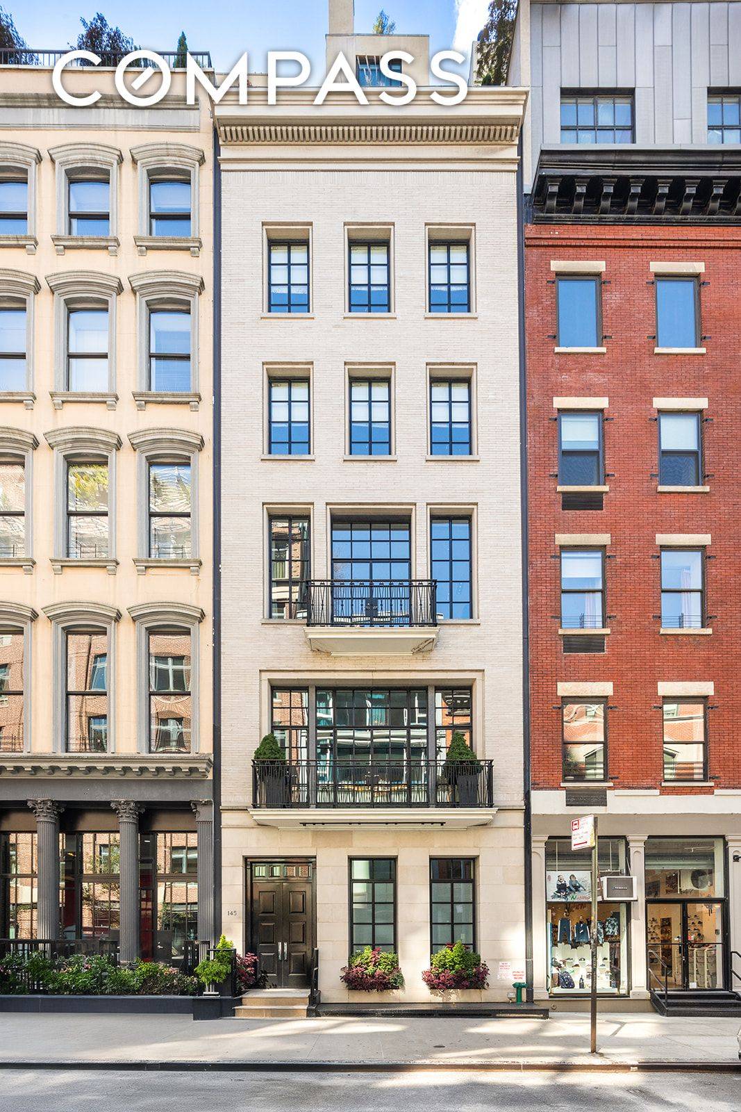 Manhattan, NY 10013,145 Reade Street