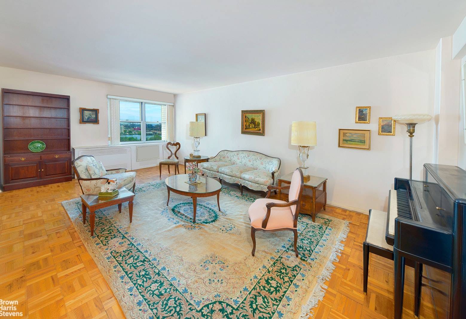 Manhattan, NY 10022,45 SUTTON Place S #14G