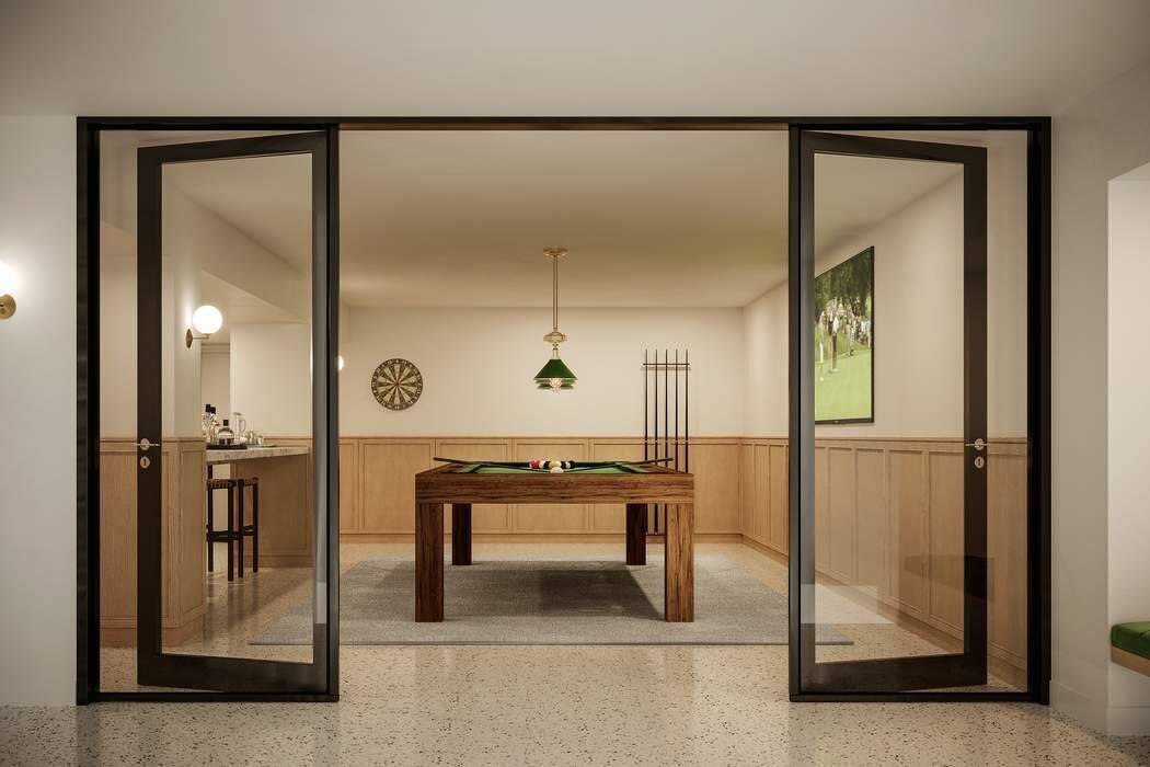 Manhattan, NY 10024,555 W End Avenue #The Solarium