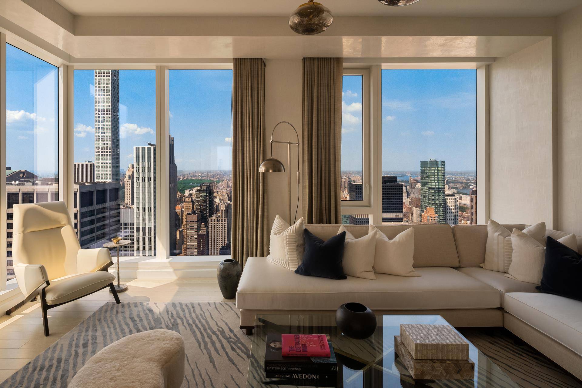 Manhattan, NY 10022,138 E 50TH Street #64