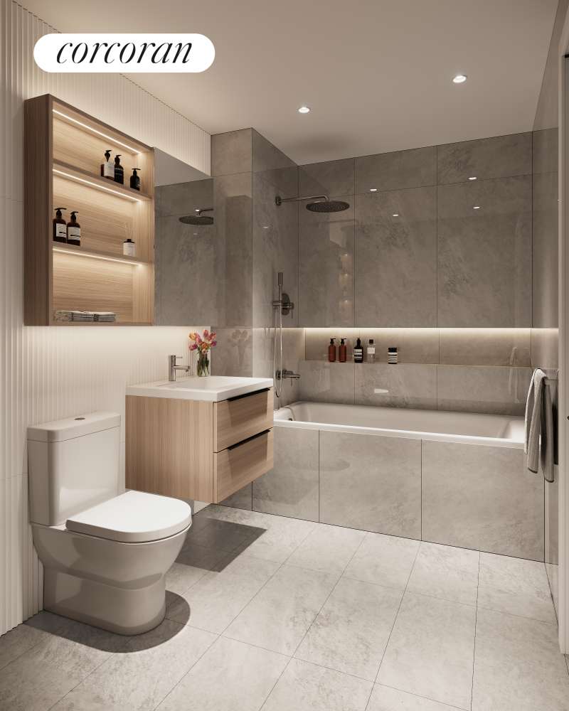 Queens, NY 11106,31-27 CRESCENT Street #4C