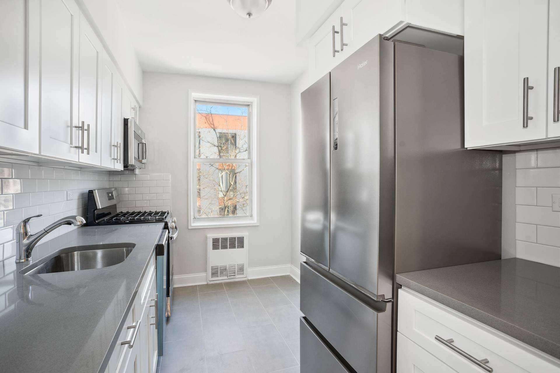Brooklyn, NY 11226,616 E 18TH Street #4G