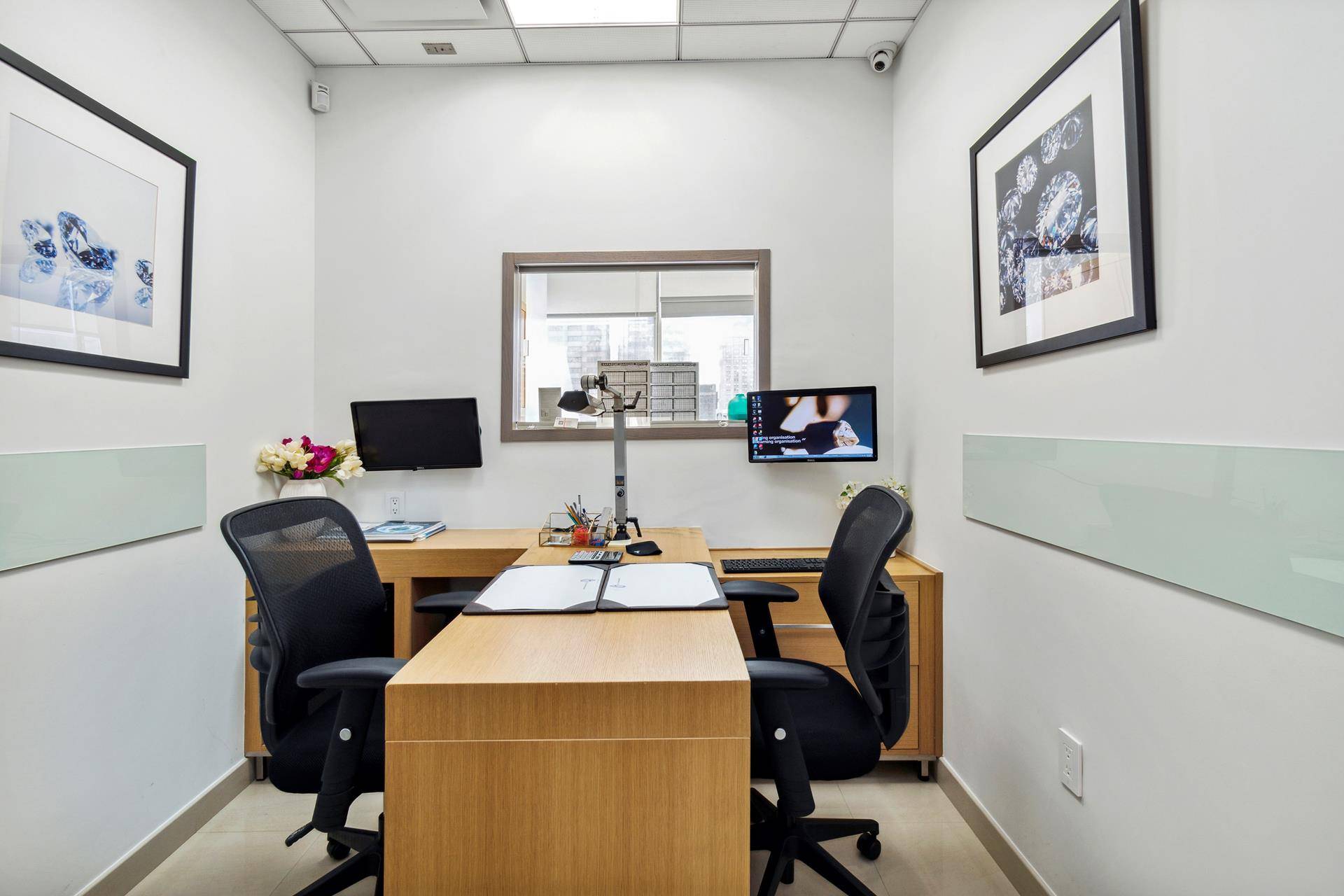 Manhattan, NY 10036,50 W 47TH Street #1609
