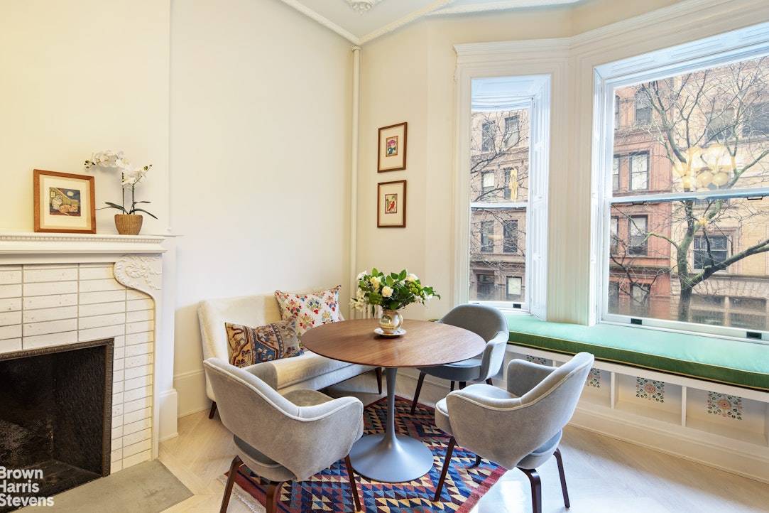 Manhattan, NY 10023,25 W 71ST Street #2/3