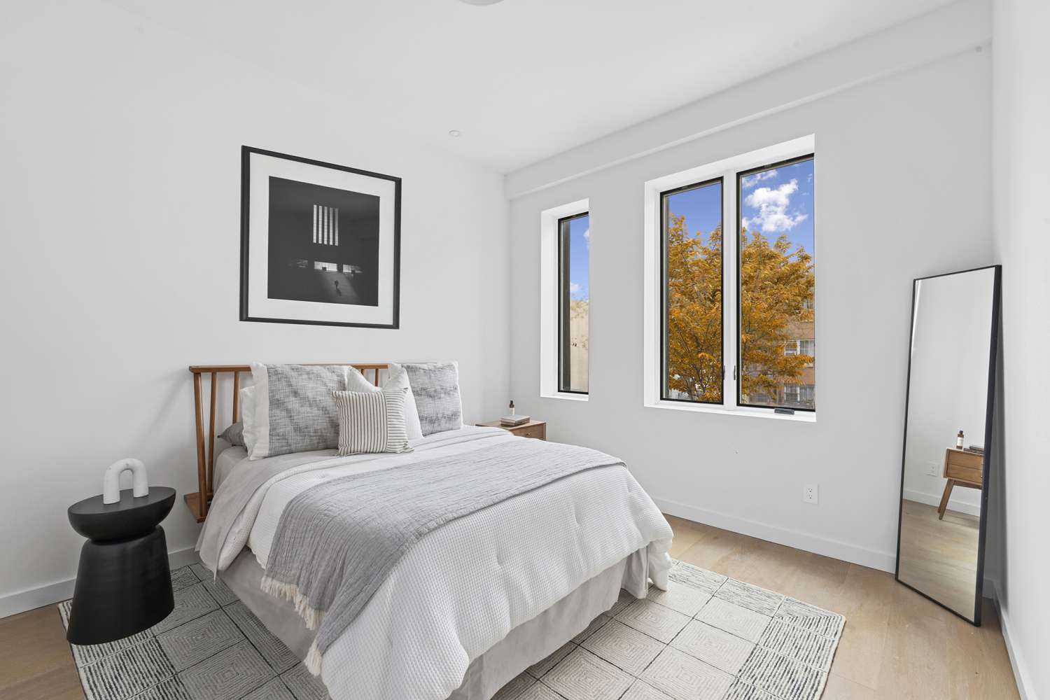 Brooklyn, NY 11213,1607 PACIFIC Street #3A