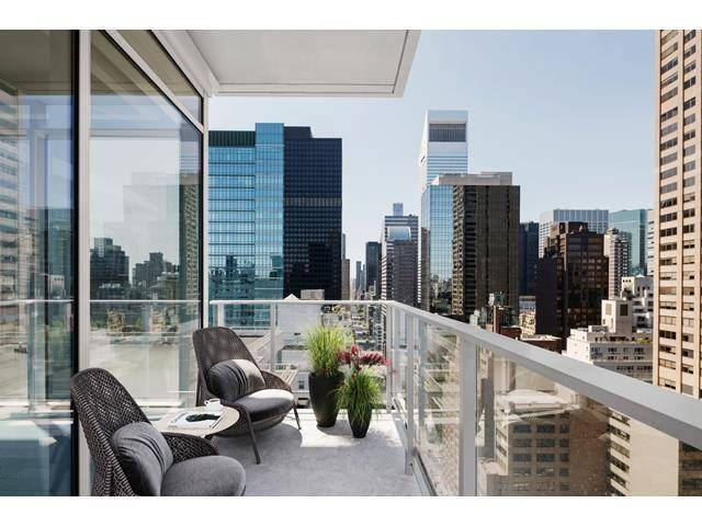Manhattan, NY 10022,200 E 59TH Street #11B