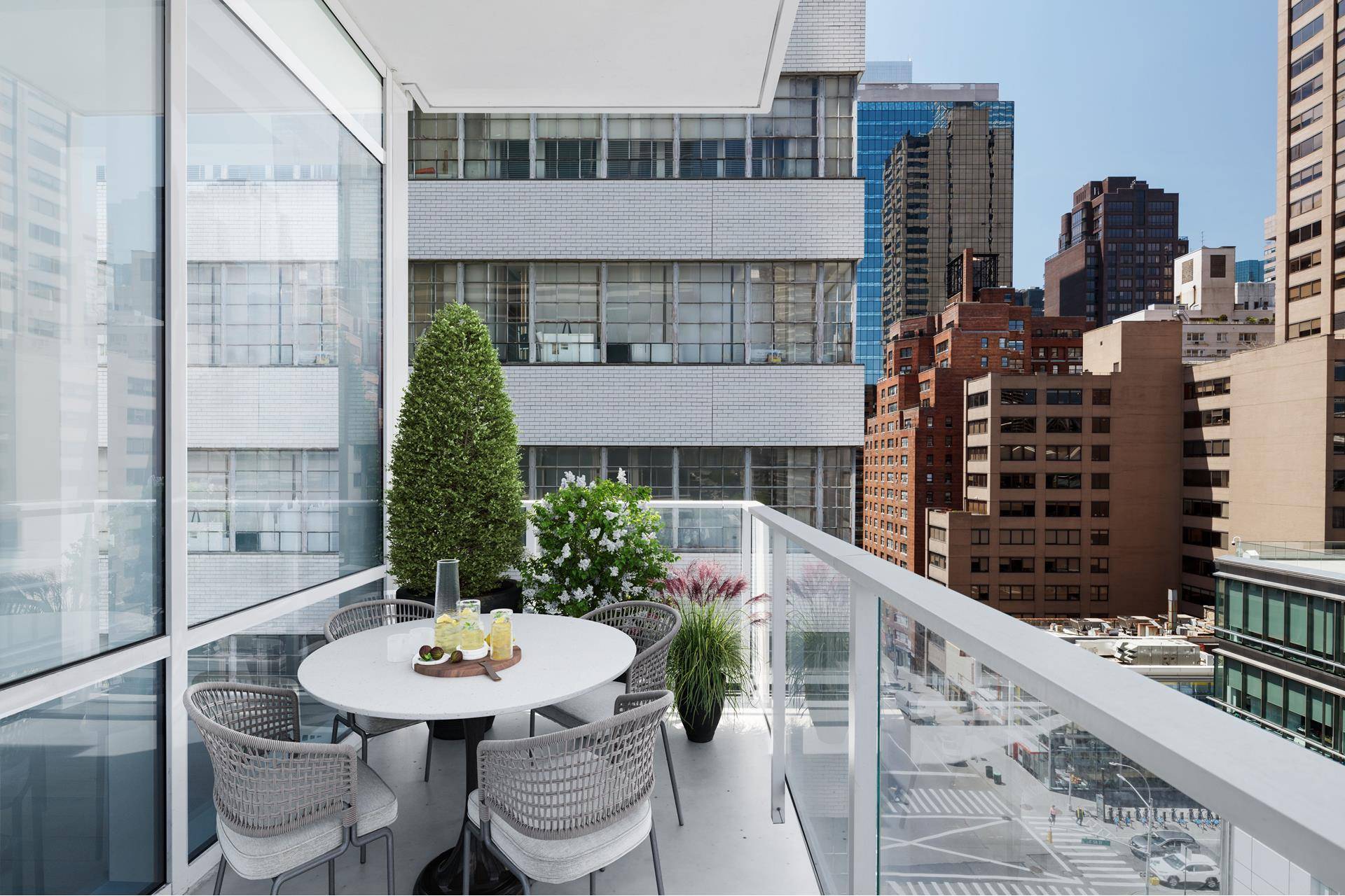 Manhattan, NY 10022,200 E 59TH Street #10B