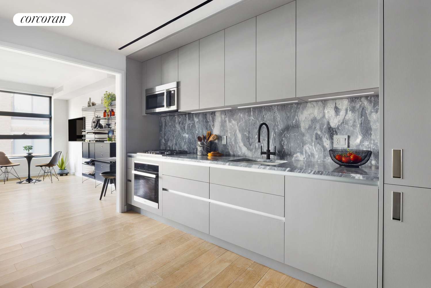 Manhattan, NY 10036,547 W 47TH Street #613