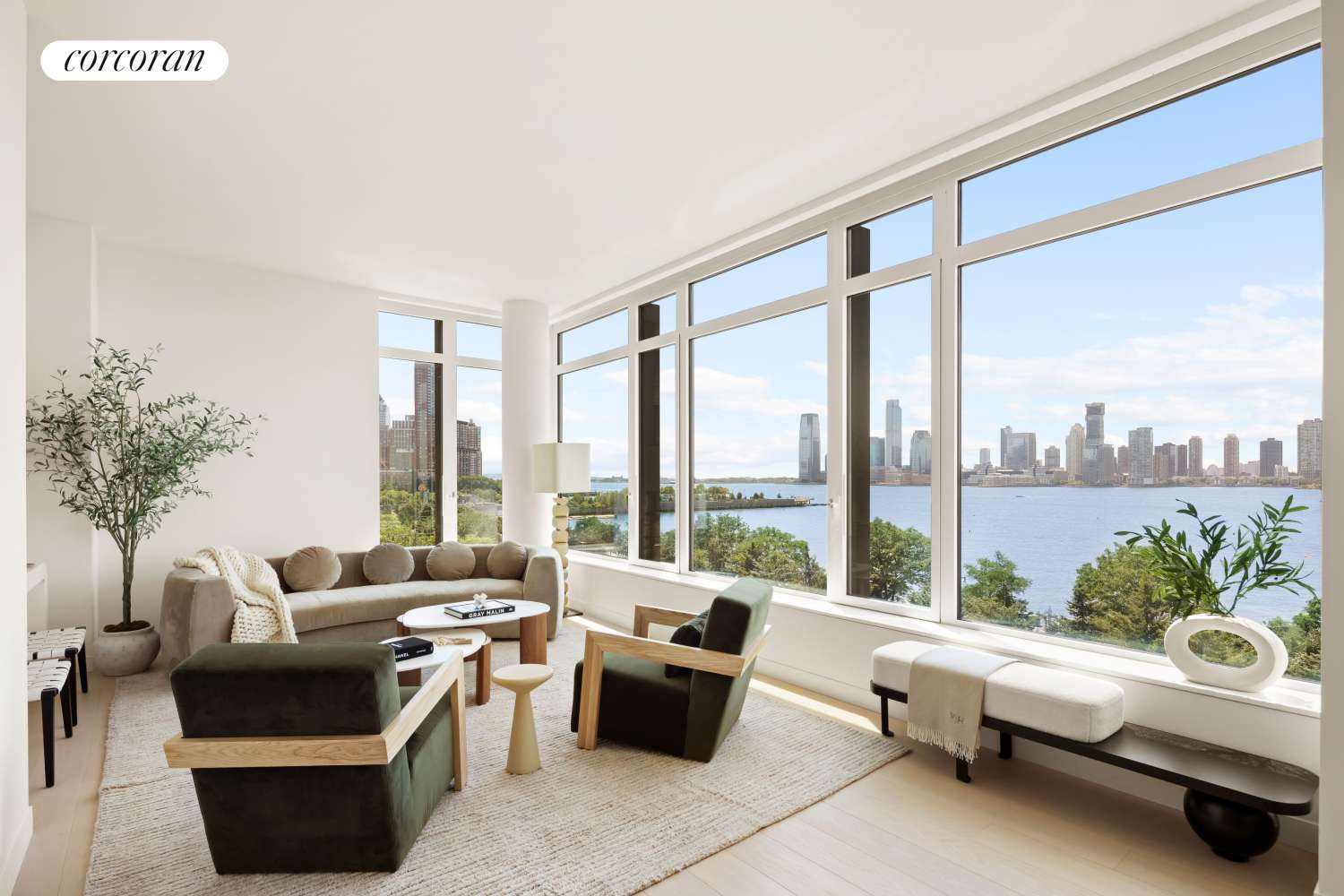 Manhattan, NY 10013,450 WASHINGTON Street #605