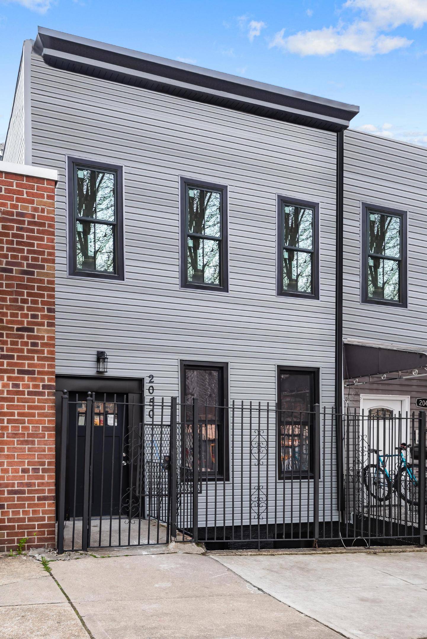 Brooklyn, NY 11207,2050 Eastern Parkway #Building