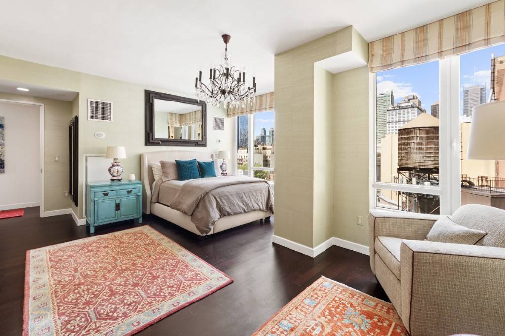 Manhattan, NY 10001,261 W 28th Street #10D