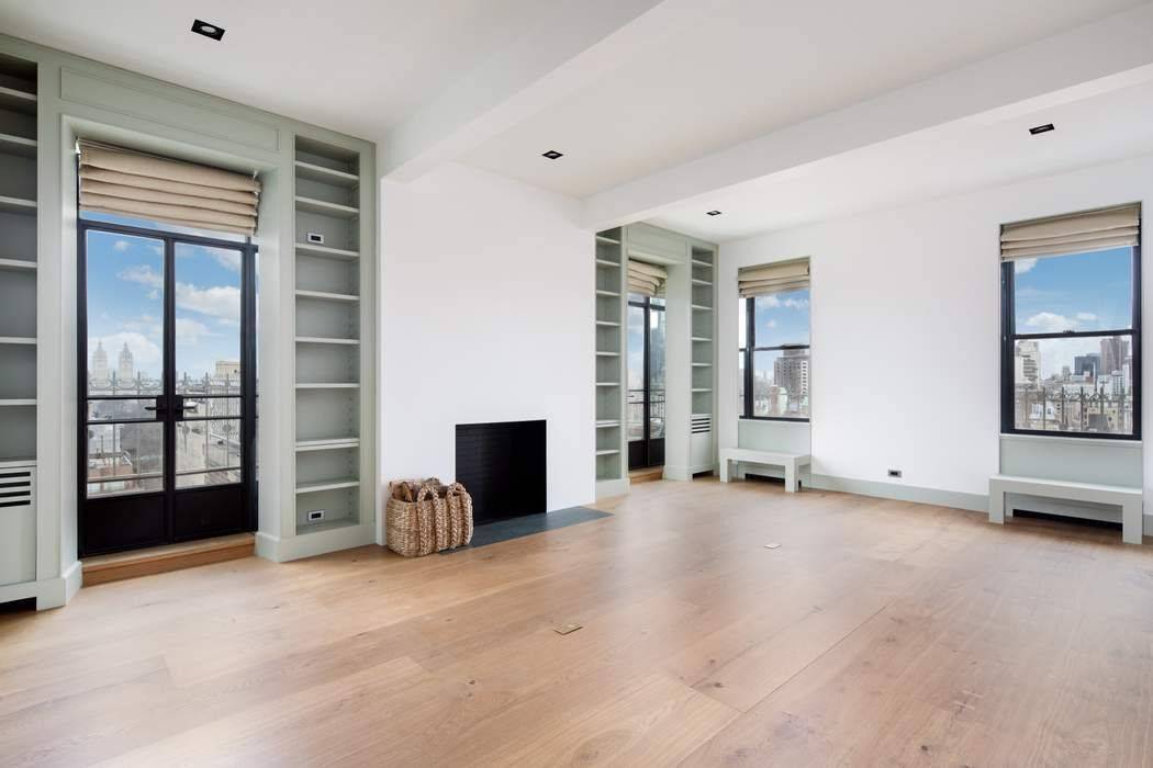 Manhattan, NY 10021,784 Park Avenue #PHC