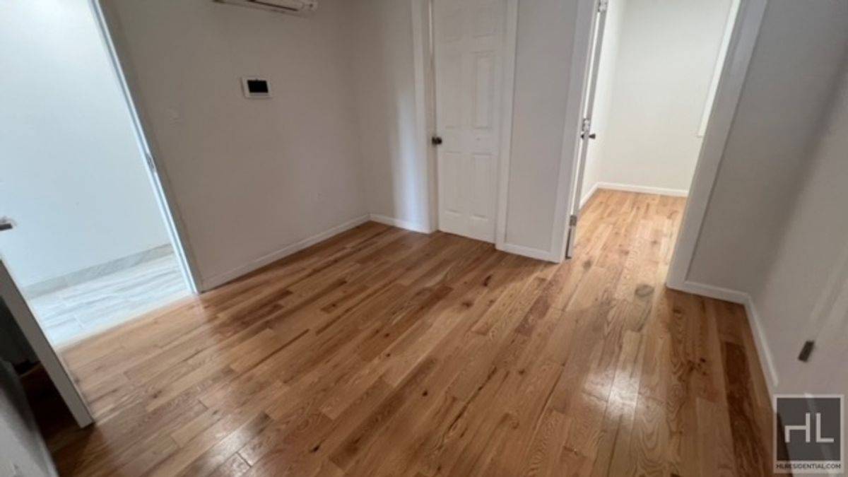 Brooklyn, NY 11205,45 Cumberland Street #3
