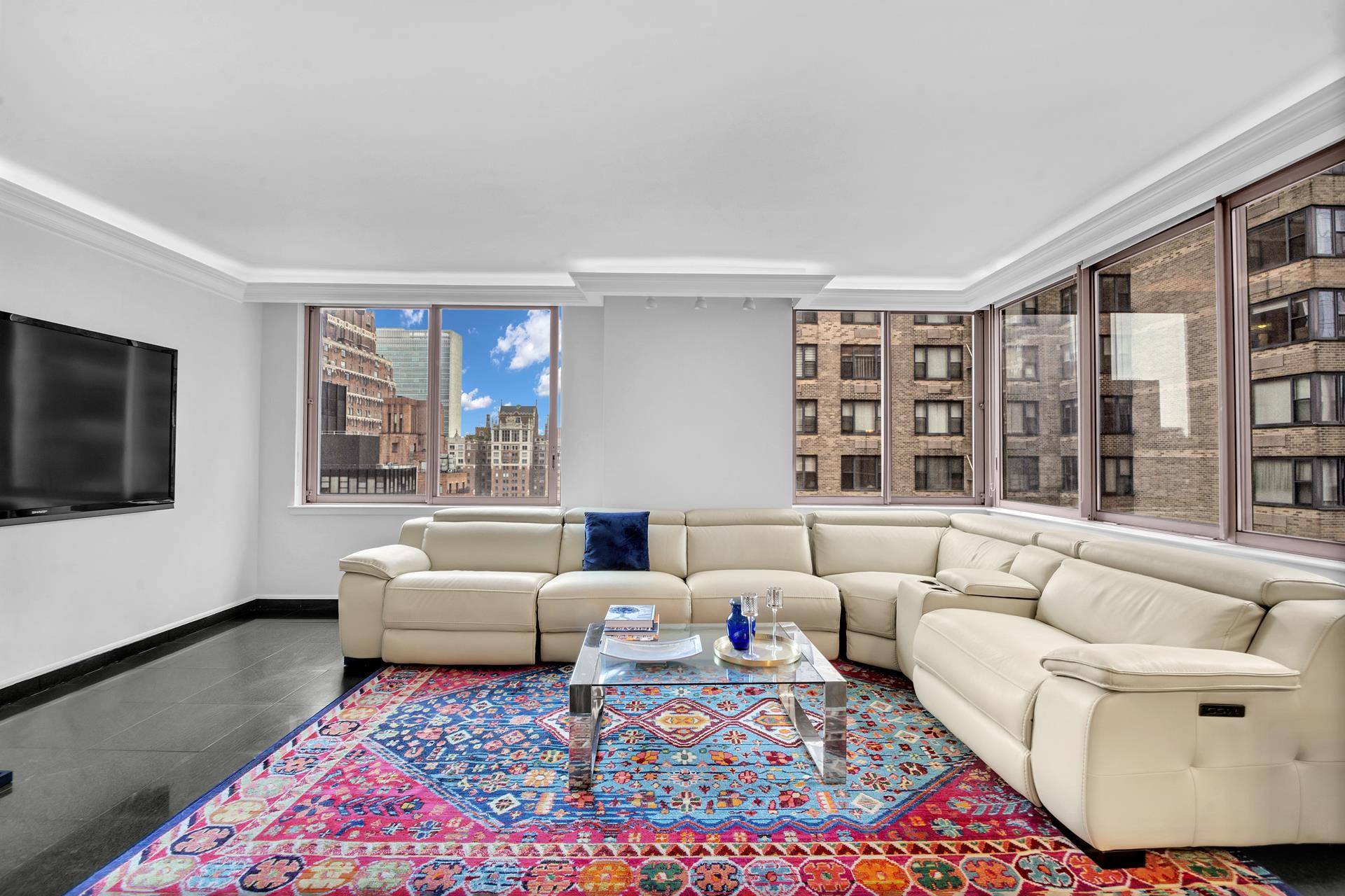 Manhattan, NY 10016,235 E 40TH Street #24H