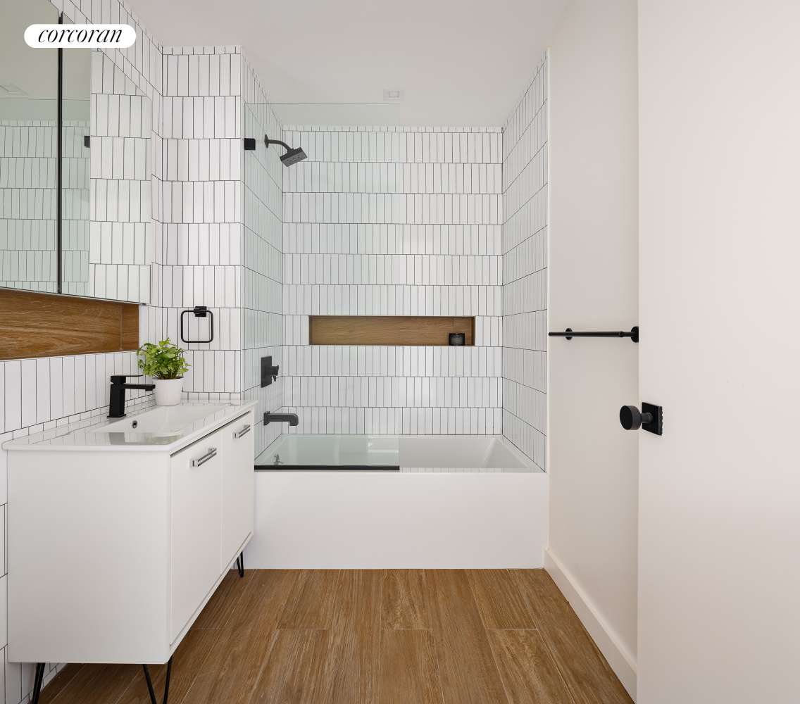 Brooklyn, NY 11210,1462 FLATBUSH Avenue #5C