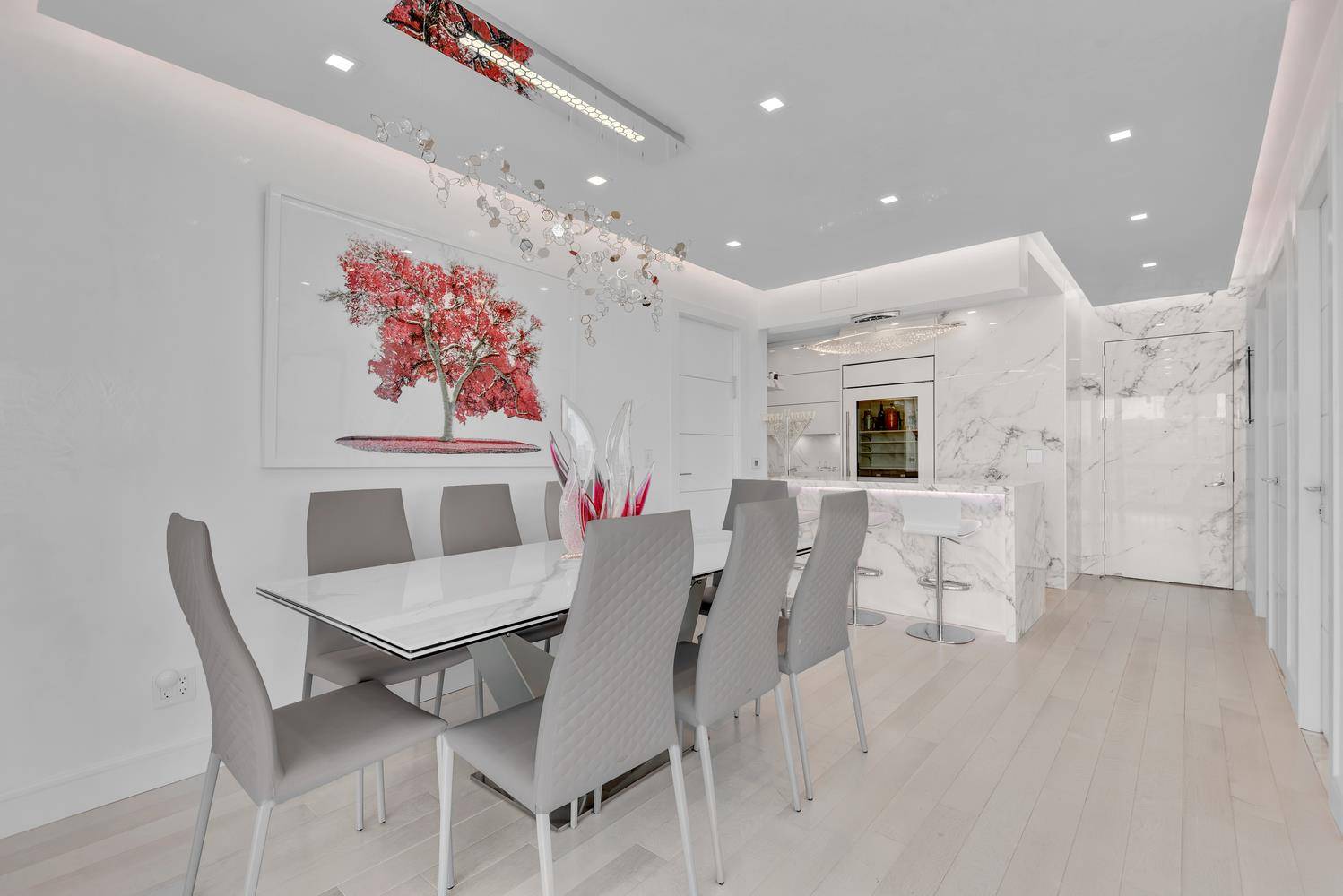 Manhattan, NY 10021,200 E 69th Street #31-A