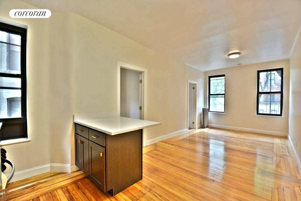 Manhattan, NY 10027,503 W 122ND Street #5