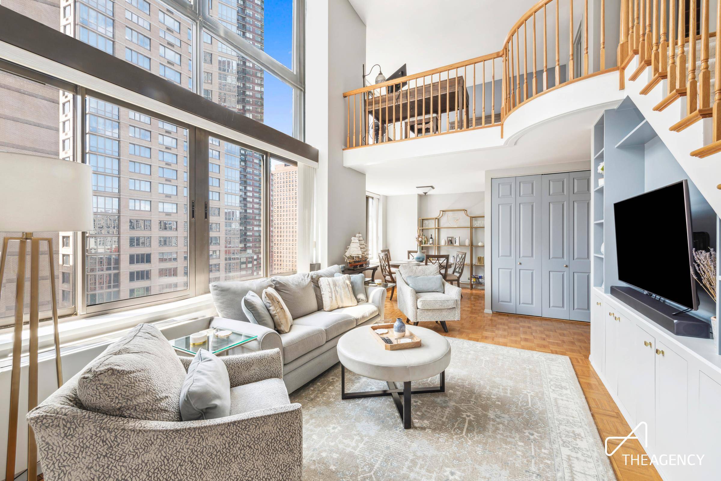 Manhattan, NY 10023,161 W 61ST Street #16A