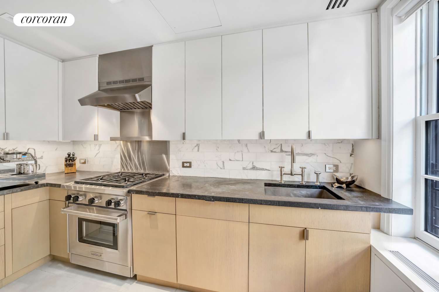 Manhattan, NY 10128,141 E 88TH Street #10A