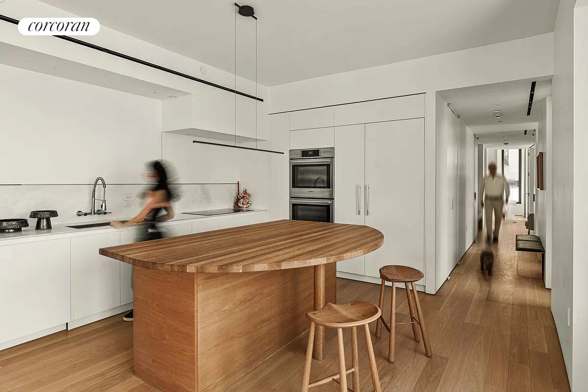 Brooklyn, NY 11201,9 CHAPEL Street #PHB