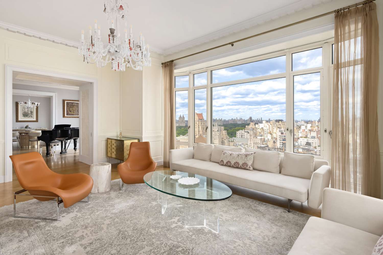 Manhattan, NY 10065,520 PARK Avenue #22