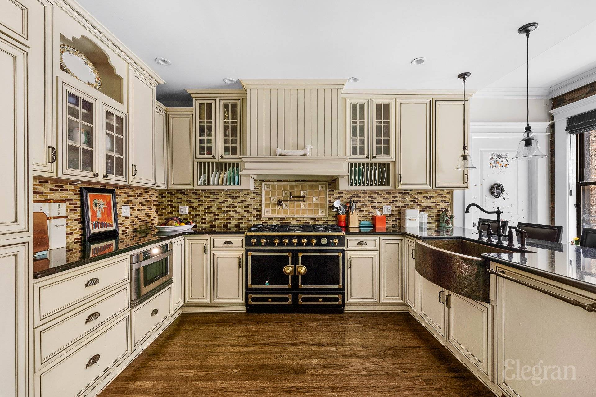 Manhattan, NY 10023,60 W 68th Street #4-FG
