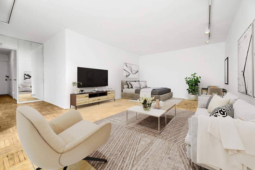 Manhattan, NY 10022,303 E 57th Street #19A
