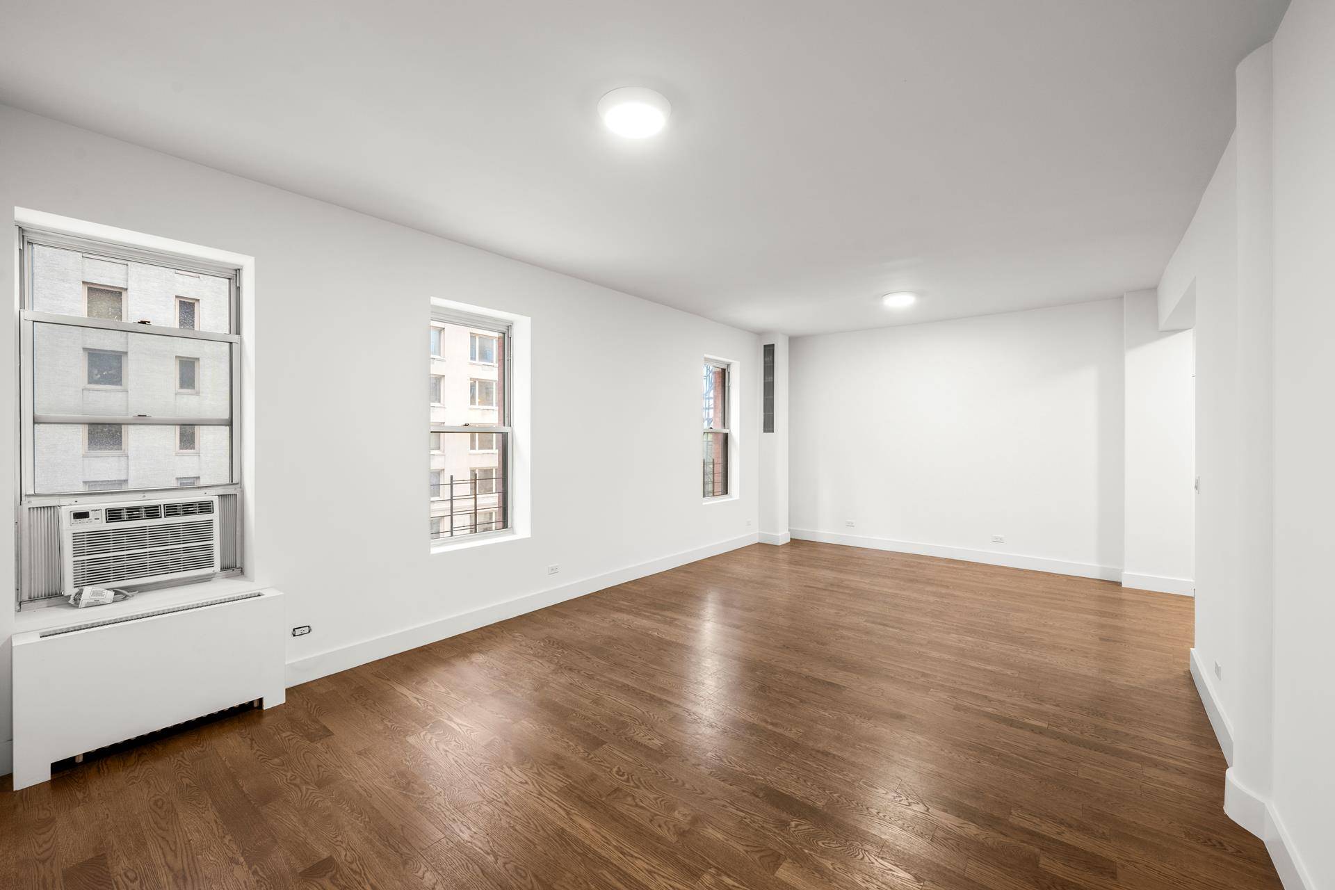 Manhattan, NY 10019,57 W 58TH Street #6AB