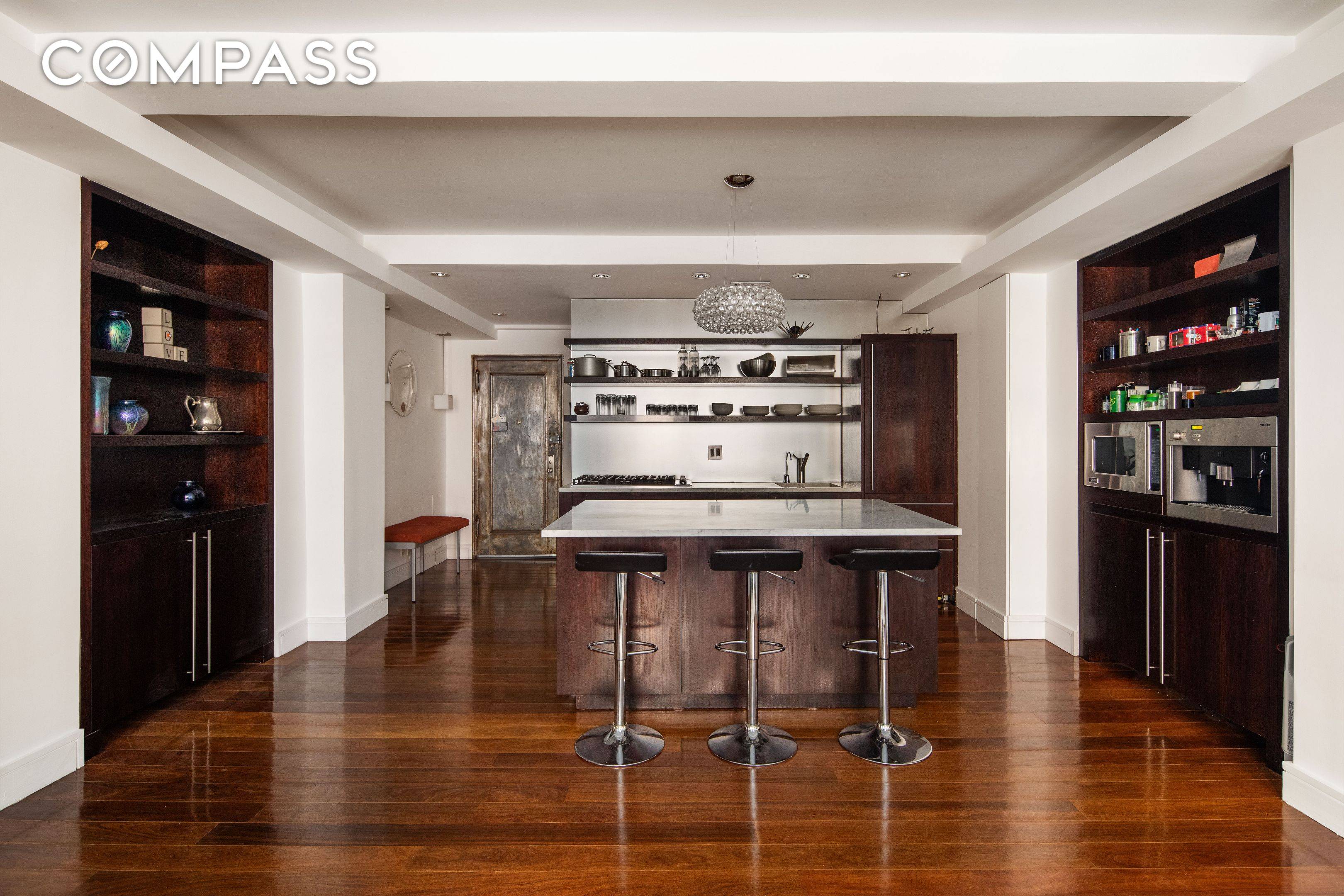 Manhattan, NY 10011,410 W 24th Street #4J