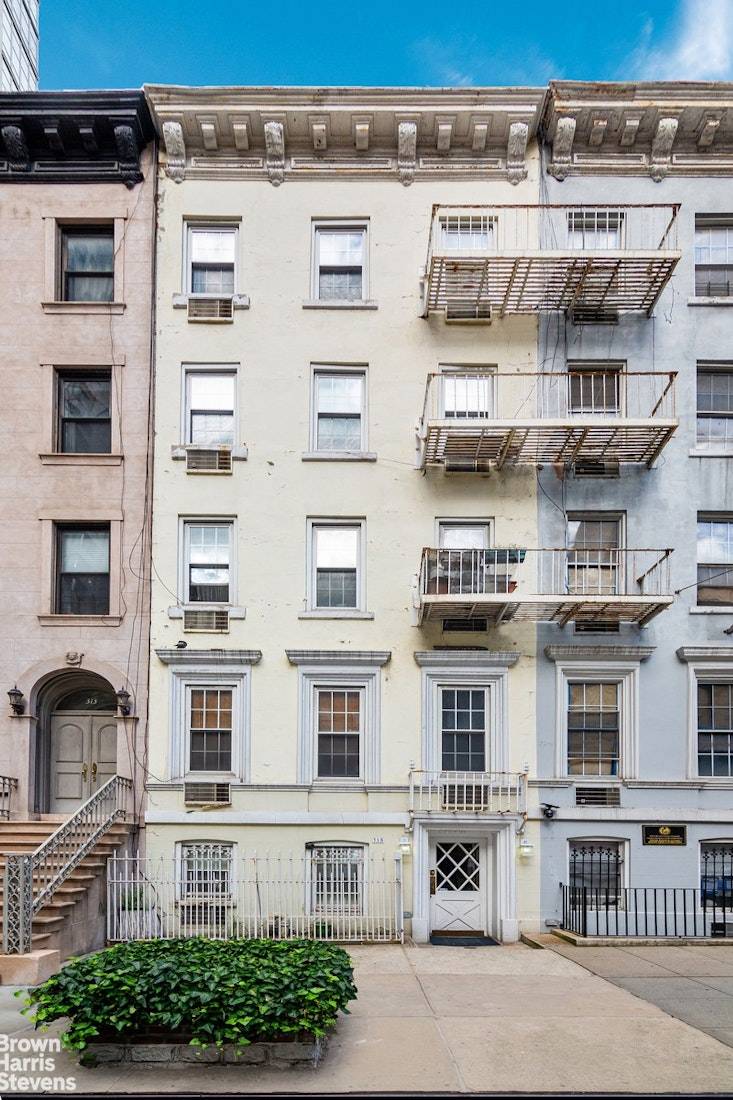 Manhattan, NY 10022,315 E 51ST Street