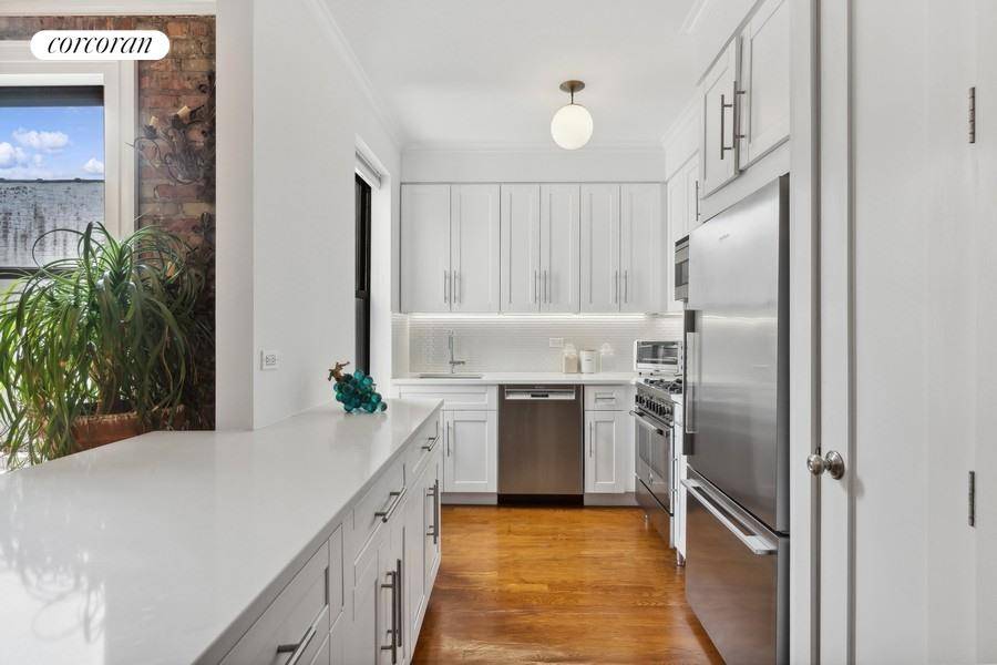 Queens, NY 11103,24-75 38TH Street #D5