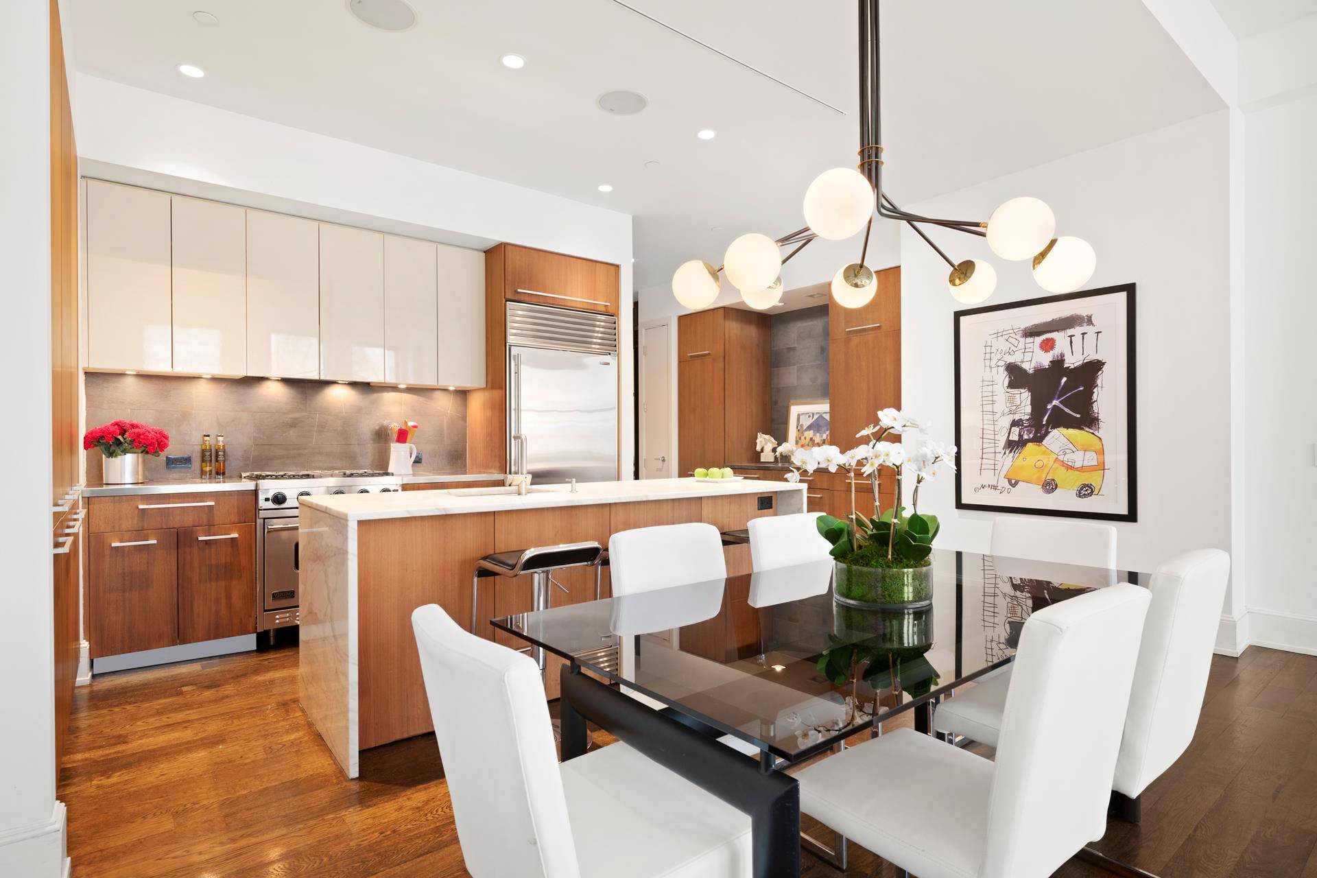 Manhattan, NY 10010,260 PARK Avenue S #9D