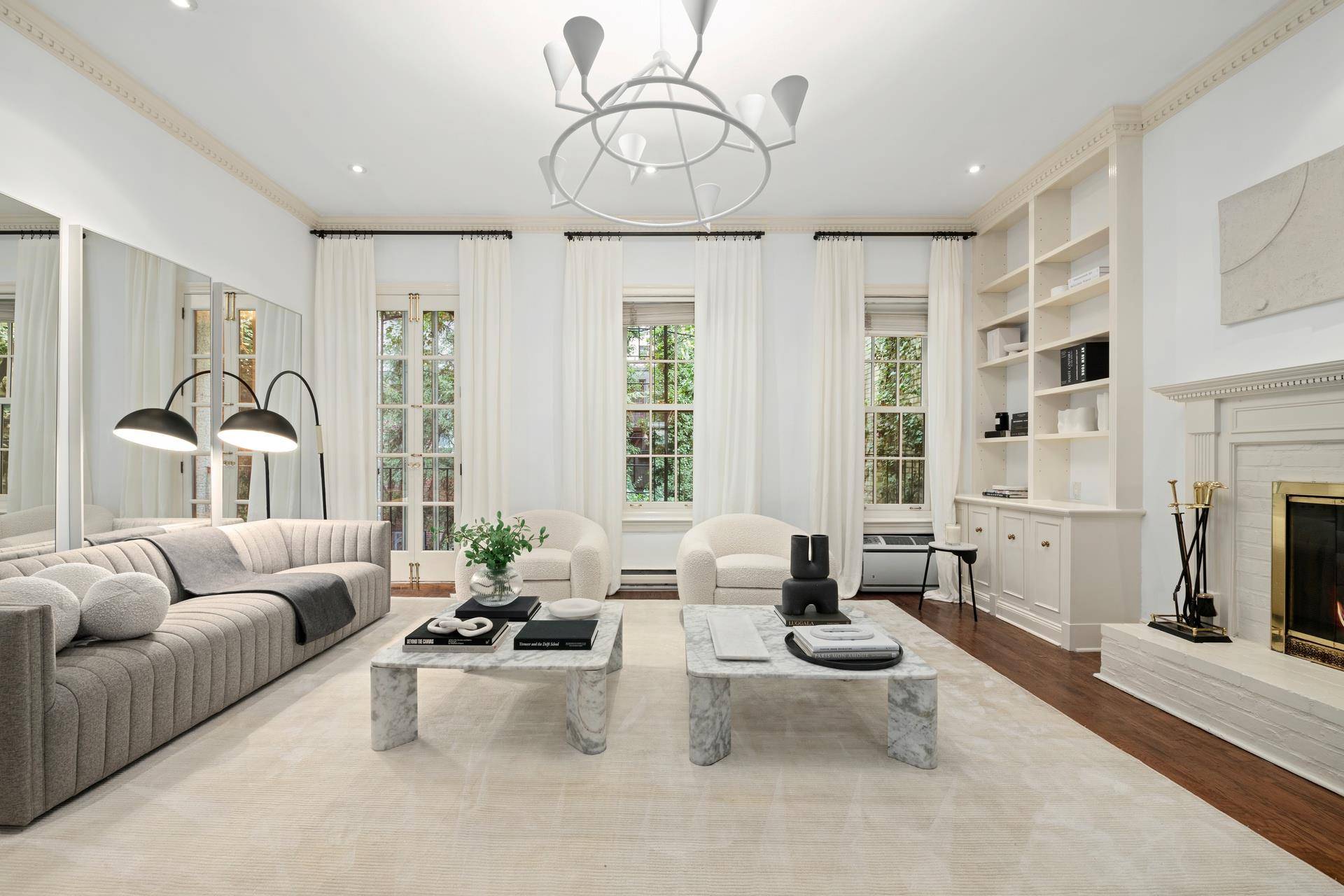 Manhattan, NY 10022,315 E 52ND Street #PARLOR