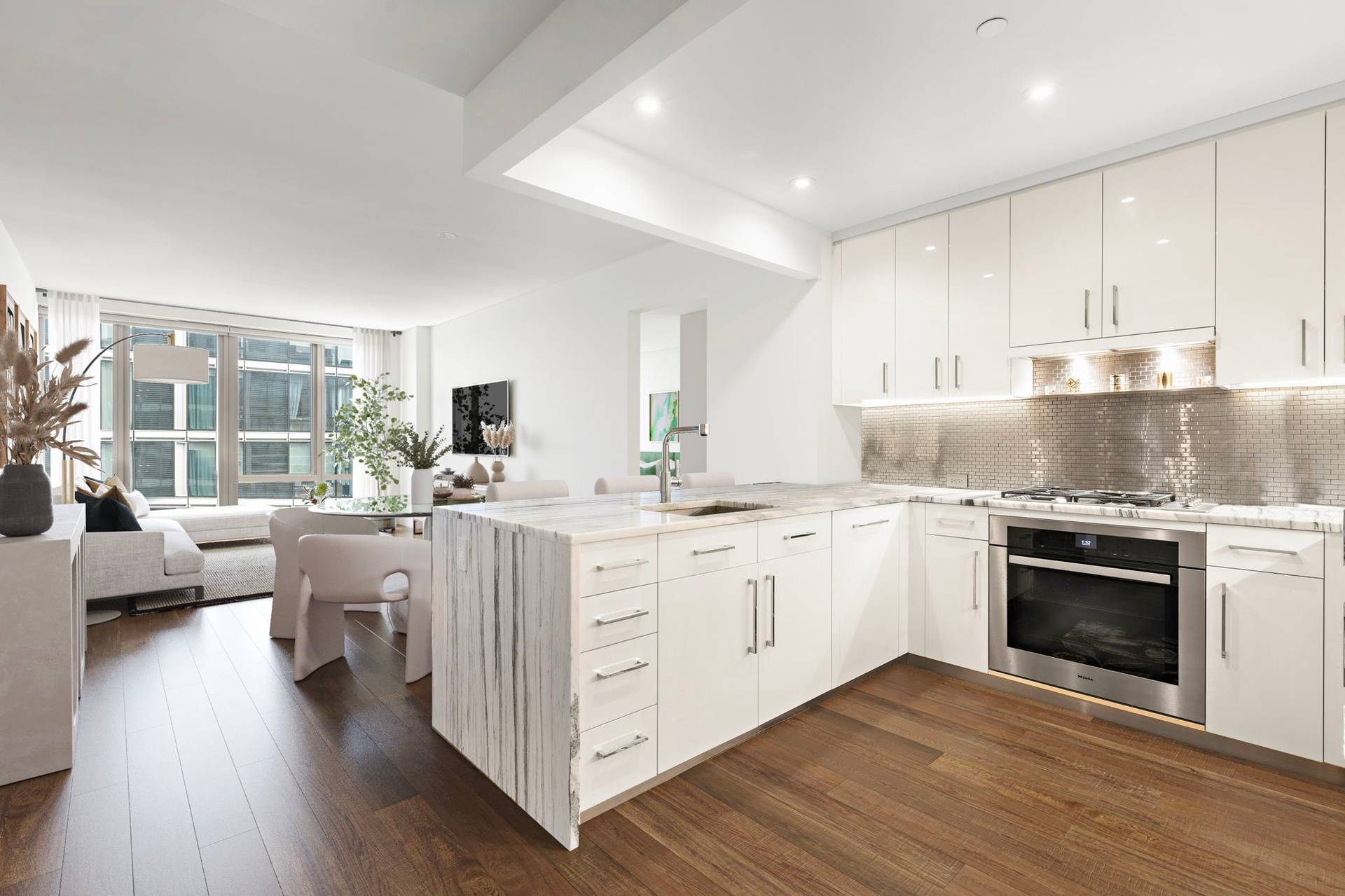 Manhattan, NY 10069,50 Riverside Boulevard #15-M