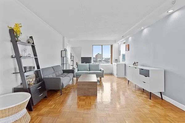 Manhattan, NY 10030,300 W 135th Street #9f
