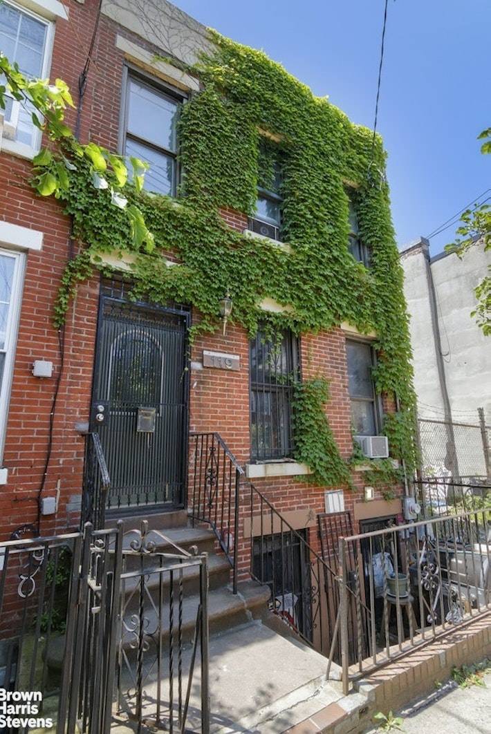 Brooklyn, NY 11231,119 PIONEER Street