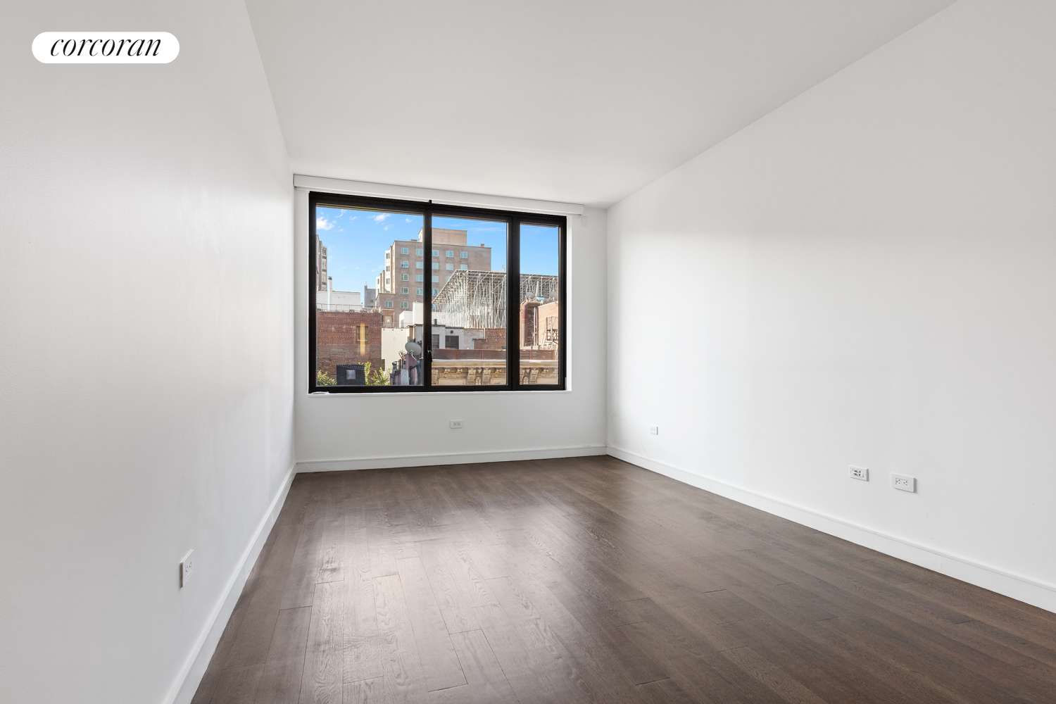 Manhattan, NY 10003,211 E 13TH Street #6H