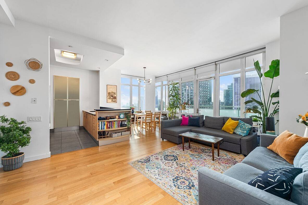 Manhattan, NY 10016,325 5th Avenue #34F