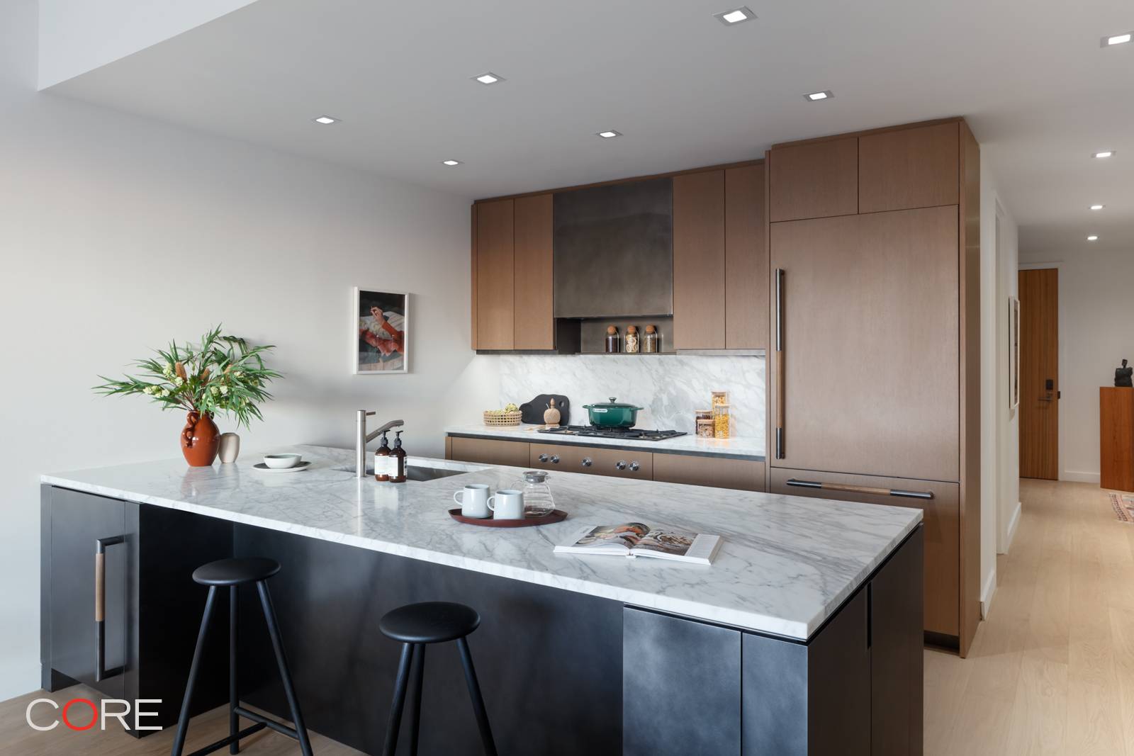 Manhattan, NY 10011,555 W 22nd Street #8BE