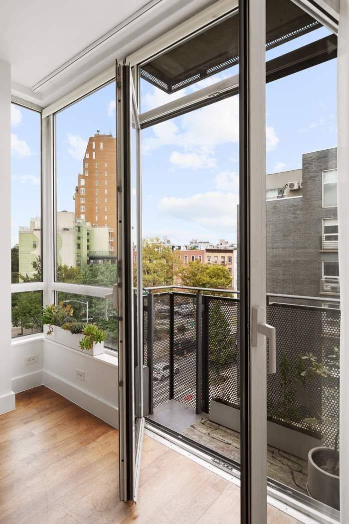 Brooklyn, NY 11211,214 N 11th Street #5R