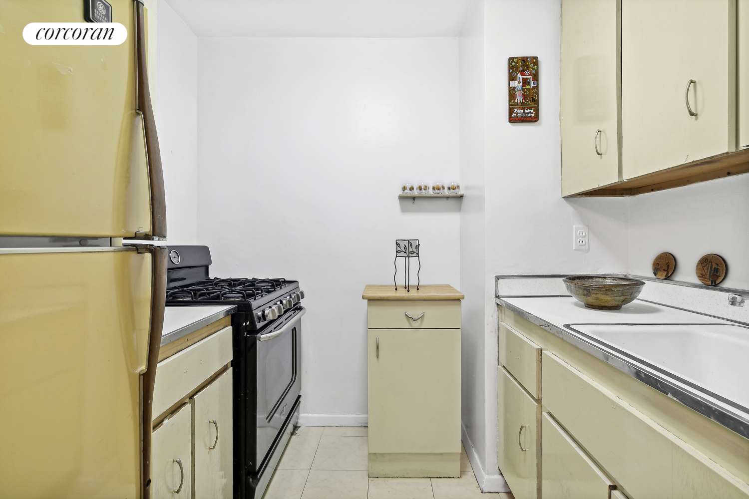 Manhattan, NY 10003,130 E 18TH Street #7M