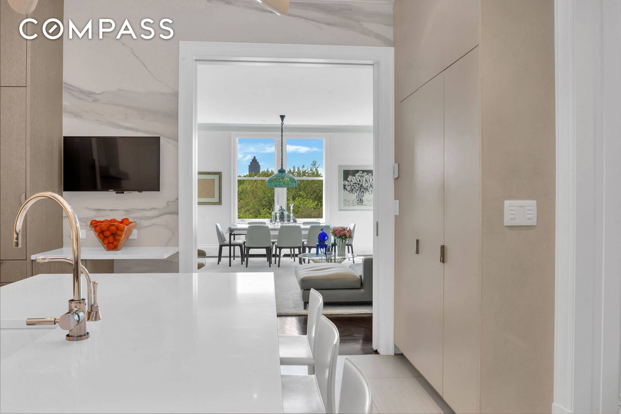 Manhattan, NY 10075,988 5th Avenue #6