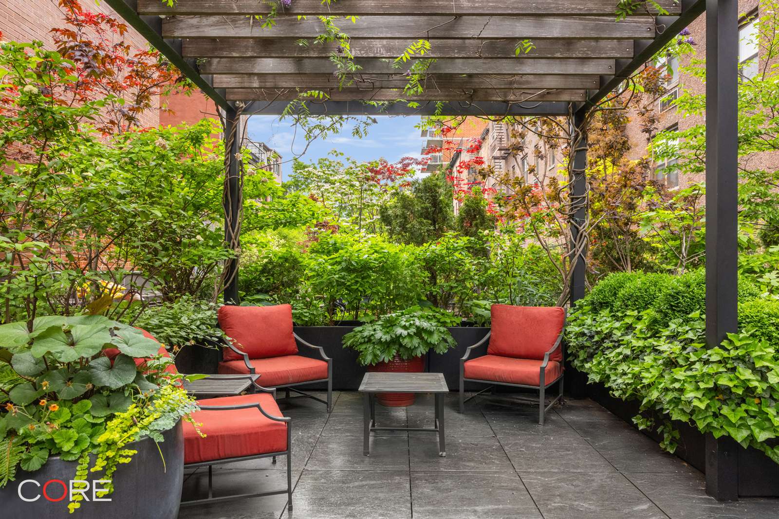 Manhattan, NY 10011,400 W 23rd Street #3LK