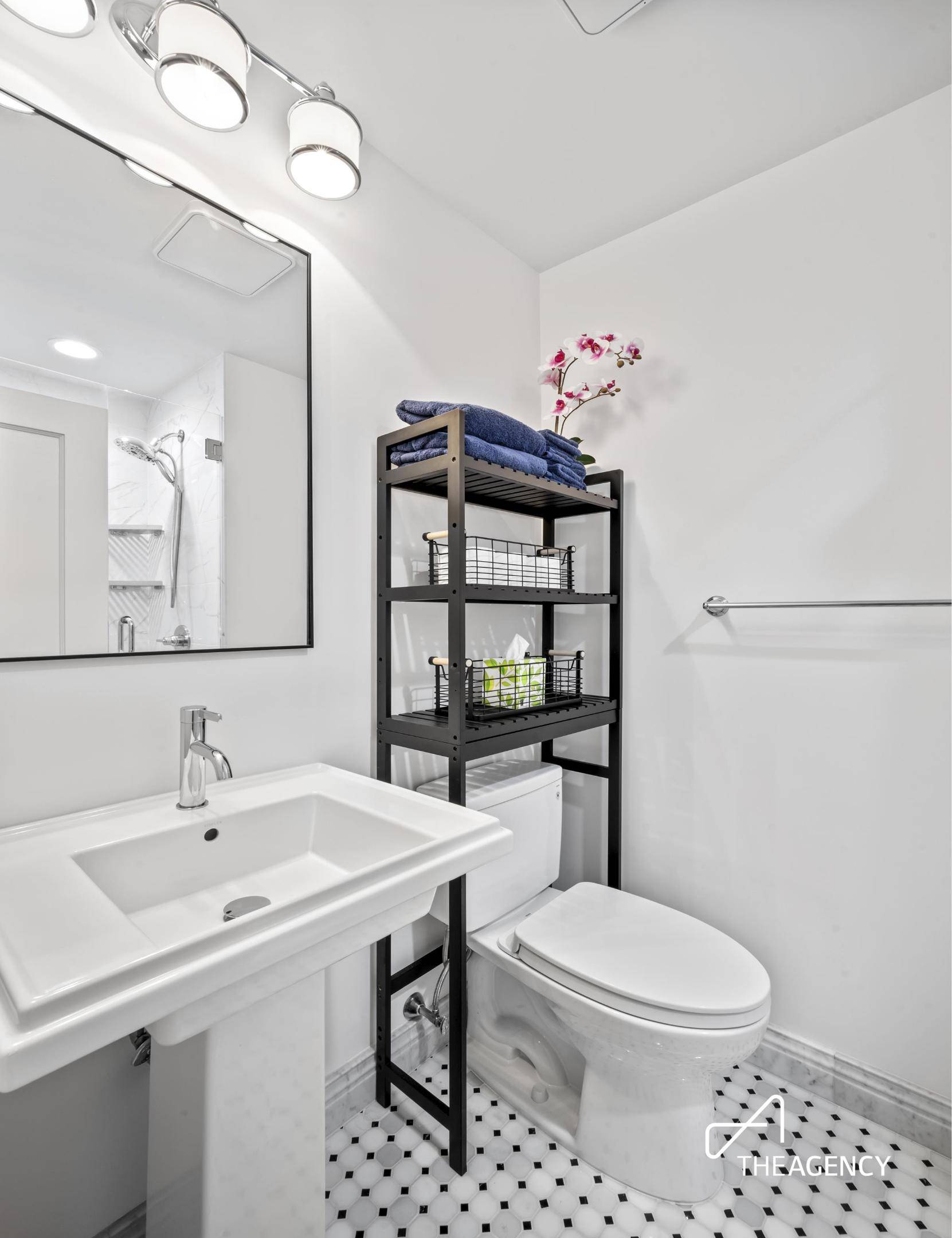 Manhattan, NY 10065,136 E 64th Street #6-B