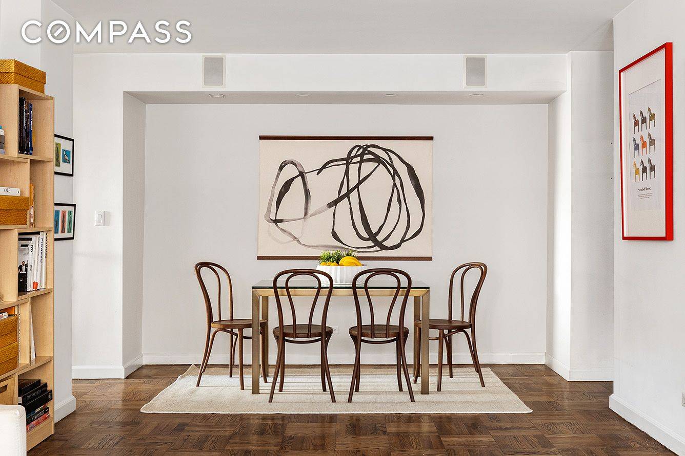 Manhattan, NY 10010,39 Gramercy Park N #9A