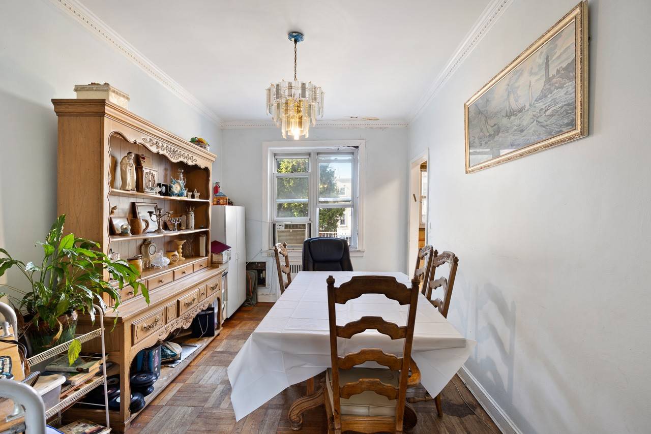 Brooklyn, NY 11229,4428 Bedford Avenue