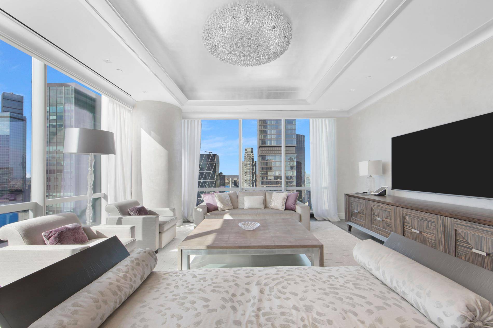 Manhattan, NY 10019,157 W 57th Street #47-B