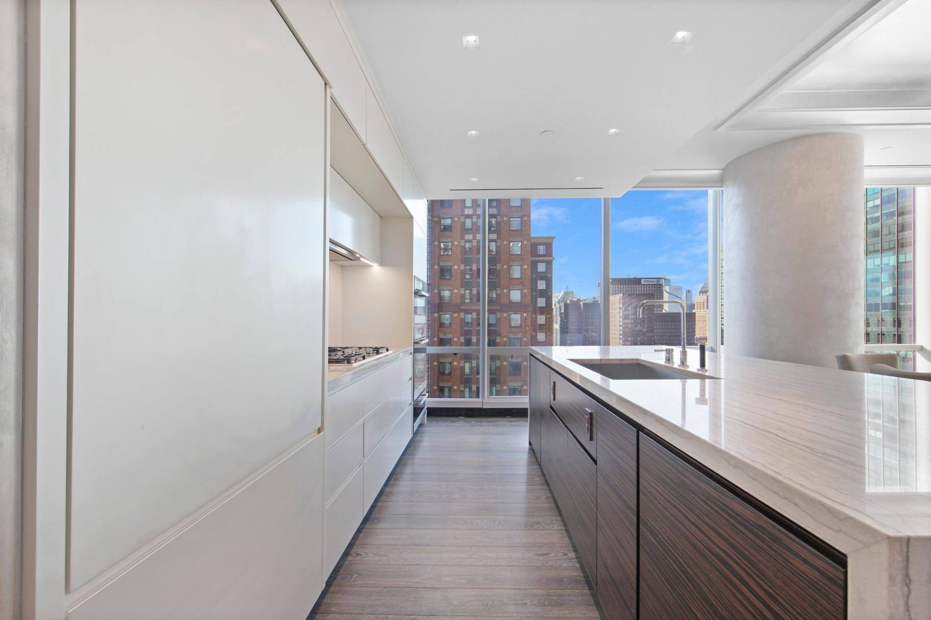 Manhattan, NY 10019,157 W 57th Street #47-B