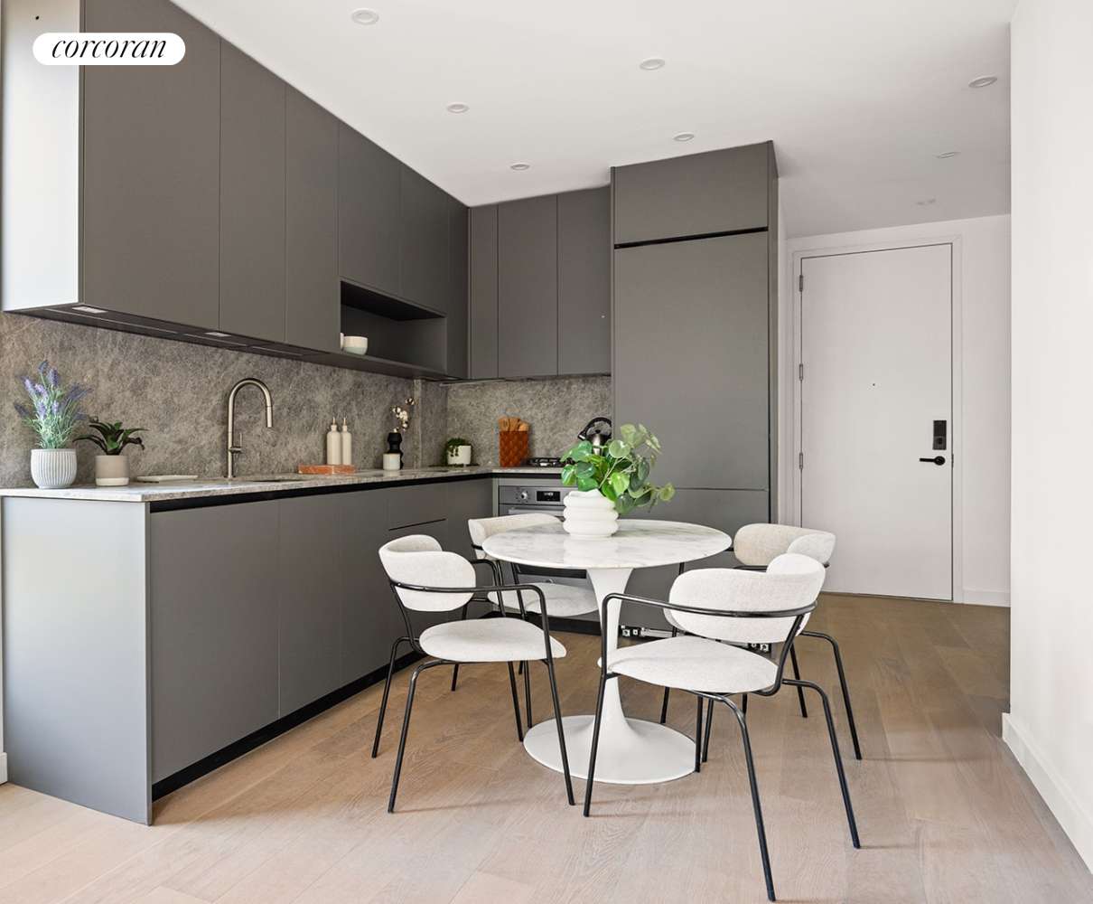 Brooklyn, NY 11238,1118 FULTON Street #2R